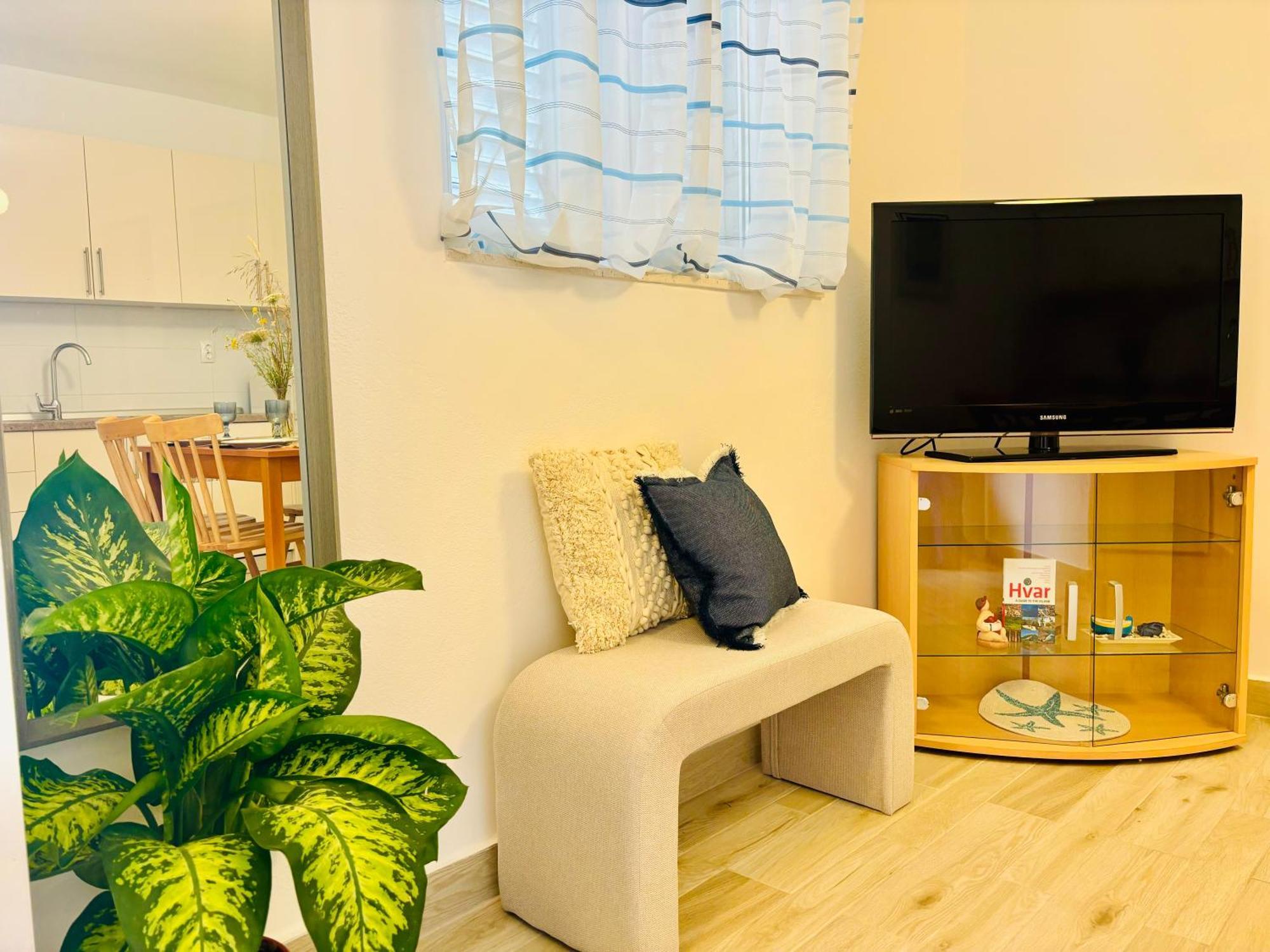 Apartment Sunny Elza 2 Хвар Екстер'єр фото