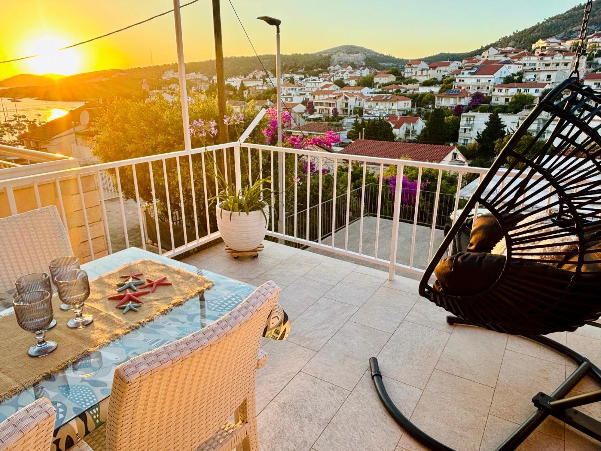 Apartment Sunny Elza 2 Хвар Екстер'єр фото